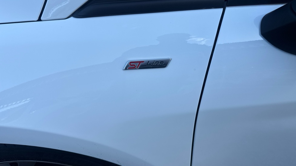 Ford Fiesta 1.0 EcoBoost 95 ST-Line Edition 3dr Petrol Hatchback - Image 27
