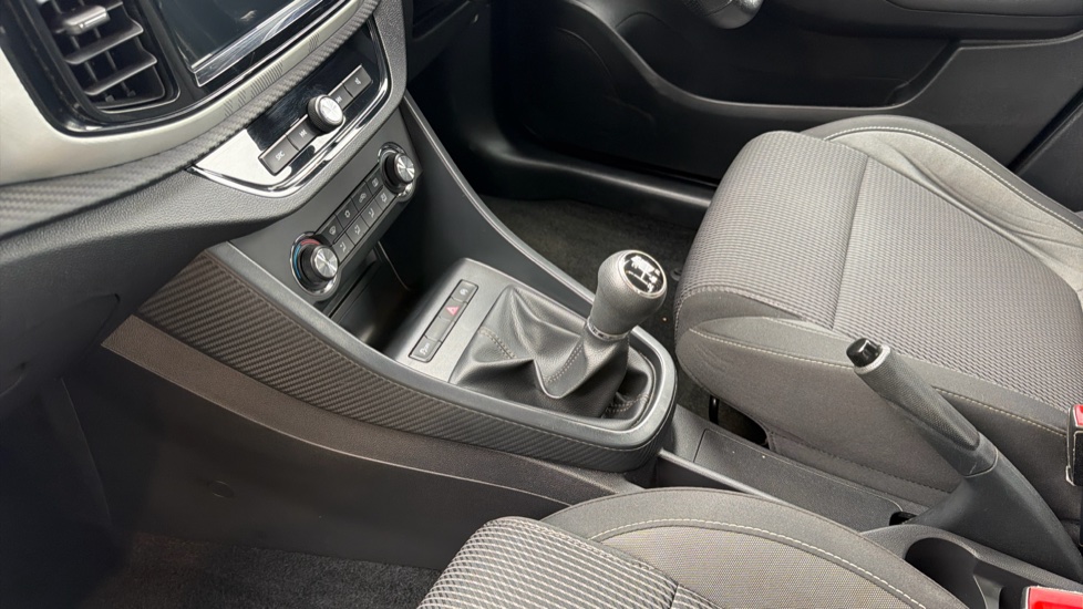 MG MG3 1.5 VTi-TECH Excite 5dr Petrol Hatchback - Image 13