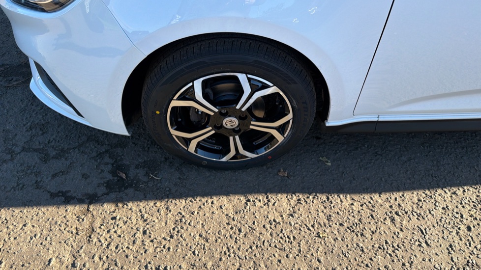 MG MG3 1.5 VTi-TECH Excite 5dr Petrol Hatchback - Image 33