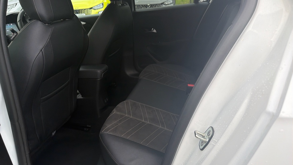 Vauxhall Corsa 1.2 Turbo Ultimate 5dr Petrol Hatchback - Image 16