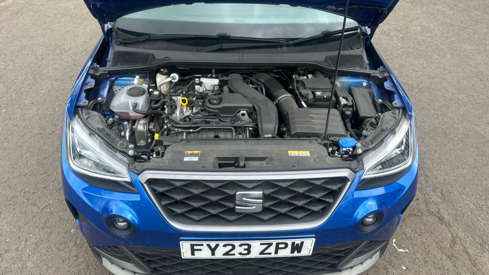 SEAT Arona 1.5 TSI 150 FR Sport 5dr DSG Petrol Hatchback - Image 8