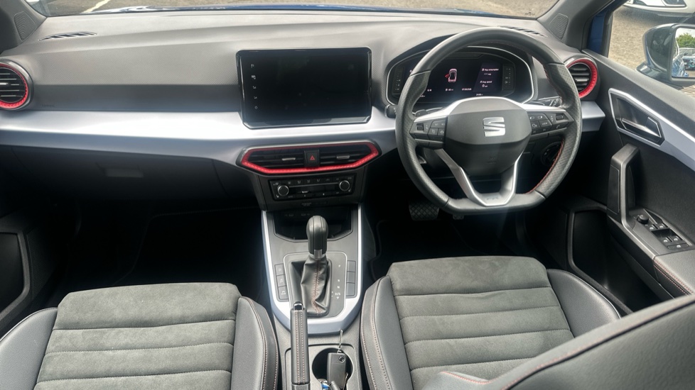 SEAT Arona 1.5 TSI 150 FR Sport 5dr DSG Petrol Hatchback - Image 10