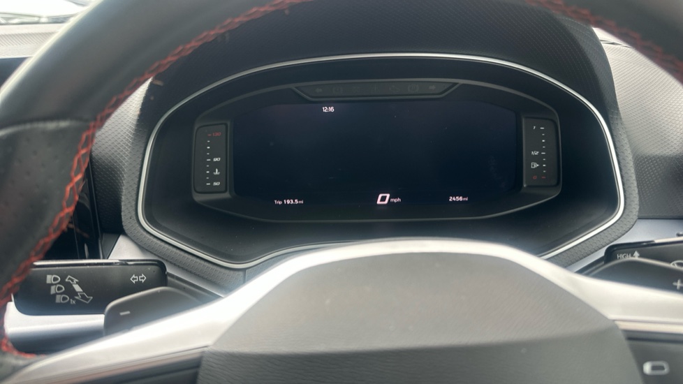 SEAT Arona 1.5 TSI 150 FR Sport 5dr DSG Petrol Hatchback - Image 18