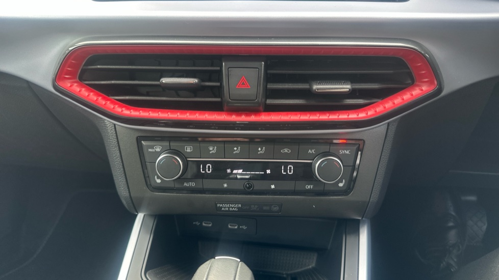 SEAT Arona 1.5 TSI 150 FR Sport 5dr DSG Petrol Hatchback - Image 34