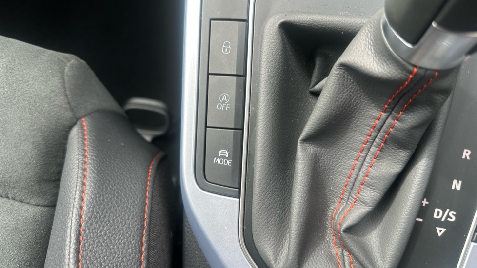 SEAT Arona 1.5 TSI 150 FR Sport 5dr DSG Petrol Hatchback - Image 38