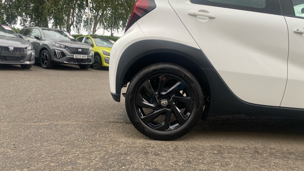 Toyota Aygo X 1.0 VVT-i Pure 5dr Auto Petrol Hatchback - Image 7