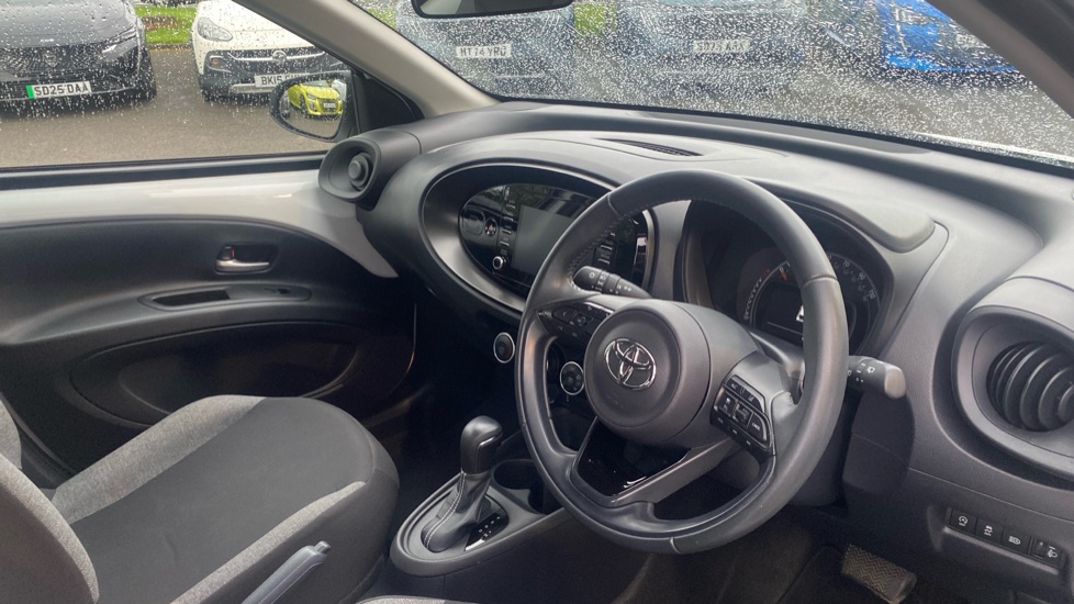 Toyota Aygo X 1.0 VVT-i Pure 5dr Auto Petrol Hatchback - Image 11