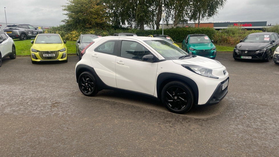 Toyota Aygo X 1.0 VVT-i Pure 5dr Auto Petrol Hatchback - Image 34