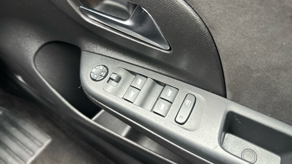 Vauxhall Corsa 1.2 Turbo Ultimate 5dr Petrol Hatchback - Image 29