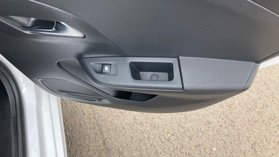 Vauxhall Corsa 1.2 Turbo Ultimate 5dr Petrol Hatchback - Image 37