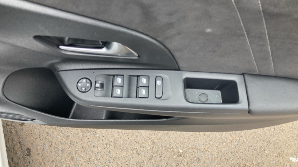 Vauxhall Corsa 1.2 Turbo Ultimate 5dr Petrol Hatchback - Image 39