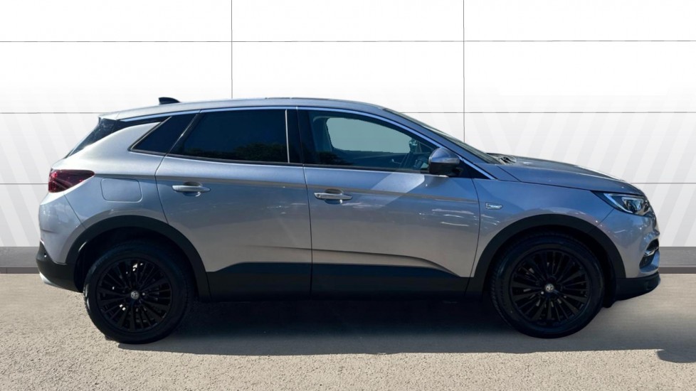 Vauxhall Grandland X 1.2 Turbo Tech Line Nav 5dr Petrol Hatchback - Image 5
