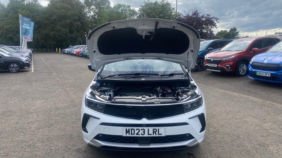 Vauxhall Grandland 1.2 Turbo Ultimate 5dr Auto Petrol Hatchback - Image 8
