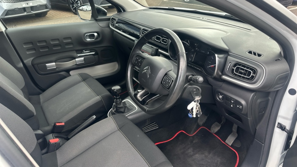 Citroen C3 1.2 PureTech 110 Flair 5dr [6 Speed] Petrol Hatchback - Image 11