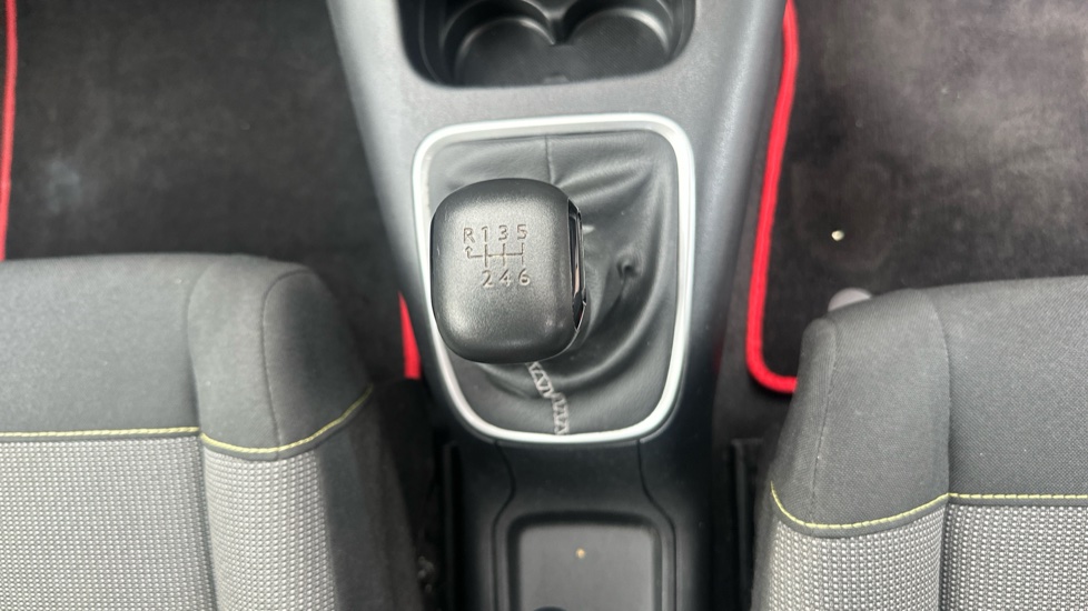 Citroen C3 1.2 PureTech 110 Flair 5dr [6 Speed] Petrol Hatchback - Image 13