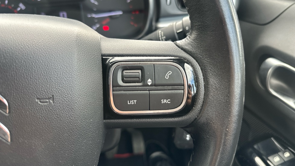 Citroen C3 1.2 PureTech 110 Flair 5dr [6 Speed] Petrol Hatchback - Image 23