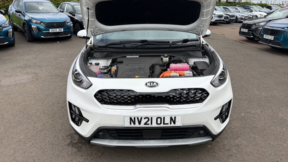 Kia Niro 1.6 GDi Hybrid 2 5dr DCT Hybrid Estate - Image 8