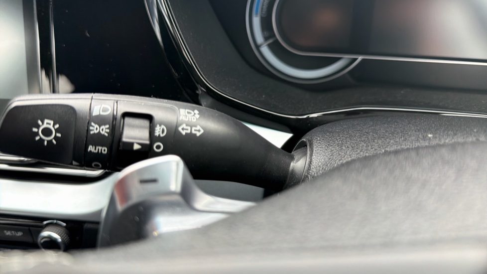 Kia Niro 1.6 GDi Hybrid 2 5dr DCT Hybrid Estate - Image 32