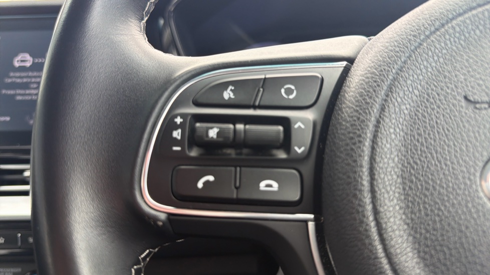 Kia Niro 1.6 GDi Hybrid 2 5dr DCT Hybrid Estate - Image 36