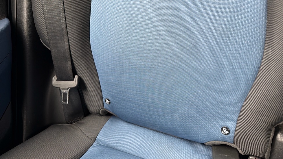 Hyundai i10 1.2 Premium 5dr Petrol Hatchback - Image 33