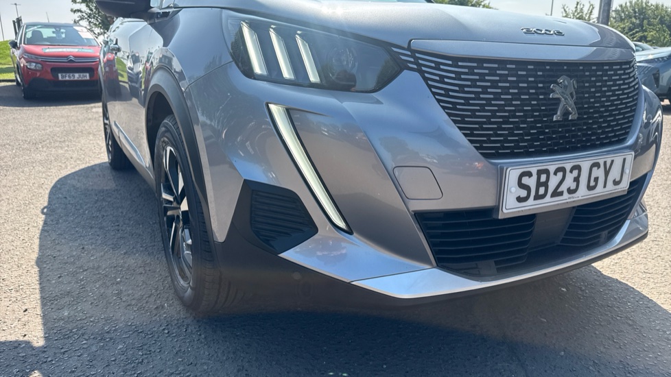 Peugeot 2008 100kW GT 50kWh 5dr Auto Electric Estate - Image 25