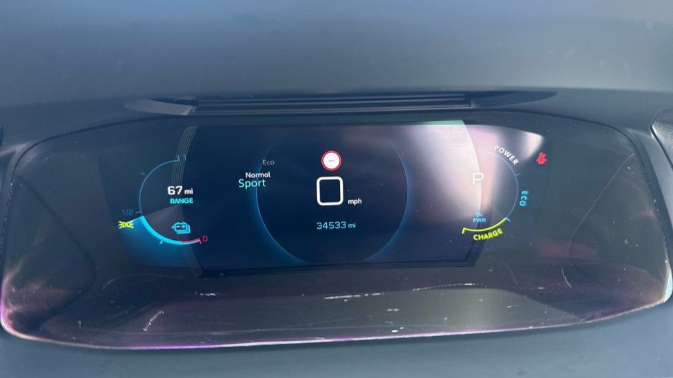 Peugeot 2008 100kW GT 50kWh 5dr Auto Electric Estate - Image 54