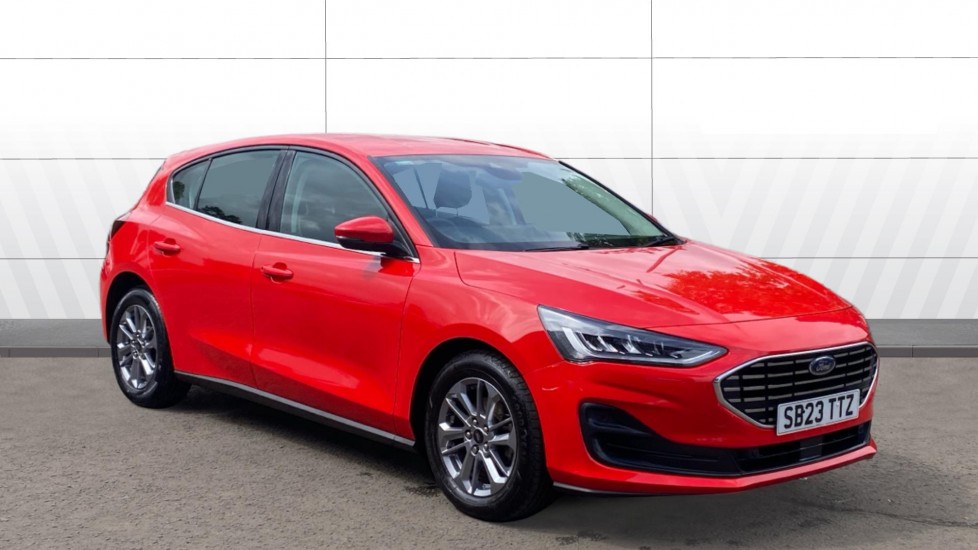 Ford Focus 1.0 EcoBoost Titanium 5dr Petrol Hatchback - Image 1