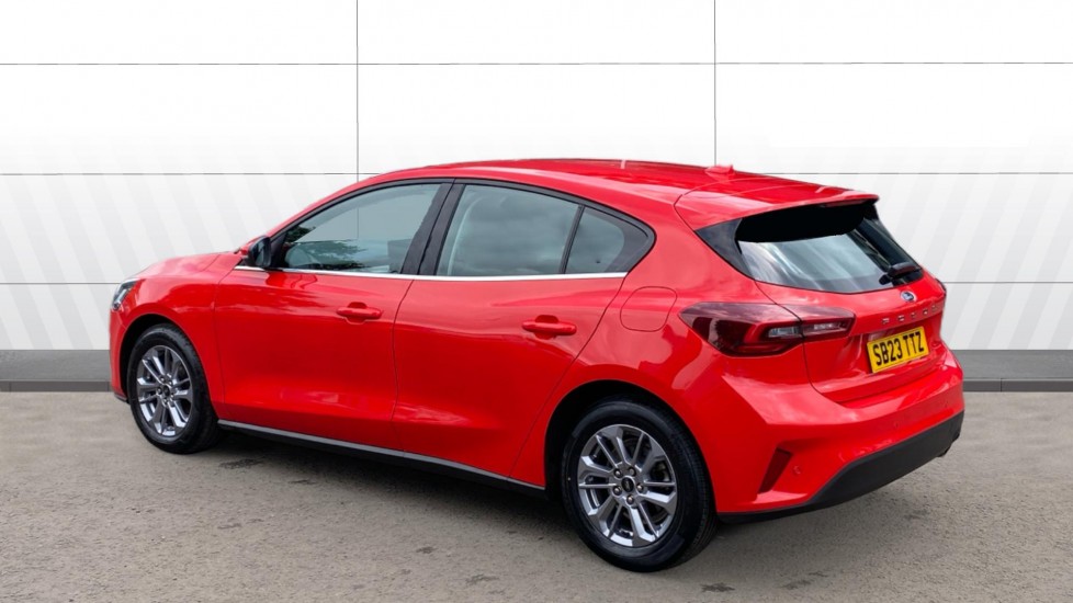 Ford Focus 1.0 EcoBoost Titanium 5dr Petrol Hatchback - Image 2