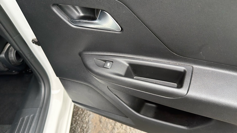 Vauxhall Mokka 1.2 Turbo GS 5dr Auto Petrol Hatchback - Image 29