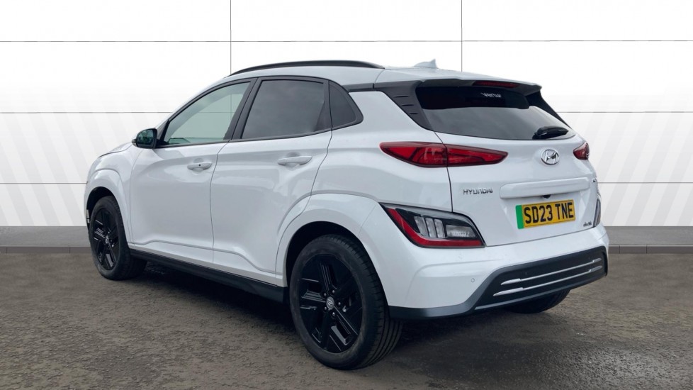 Hyundai KONA 100kW Premium 39kWh 5dr Auto Electric Hatchback - Image 2