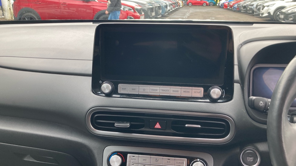 Hyundai KONA 100kW Premium 39kWh 5dr Auto Electric Hatchback - Image 12