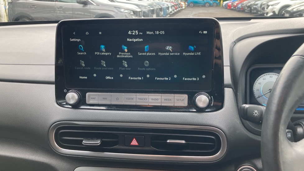 Hyundai KONA 100kW Premium 39kWh 5dr Auto Electric Hatchback - Image 32