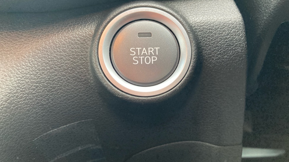 Hyundai KONA 100kW Premium 39kWh 5dr Auto Electric Hatchback - Image 45