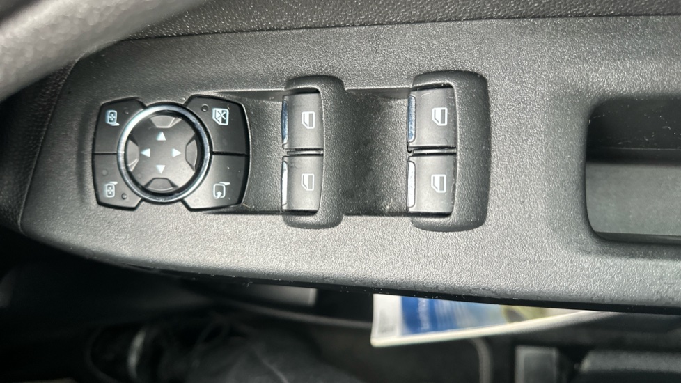 Ford EcoSport 1.0 EcoBoost 125 Titanium 5dr Petrol Hatchback - Image 25