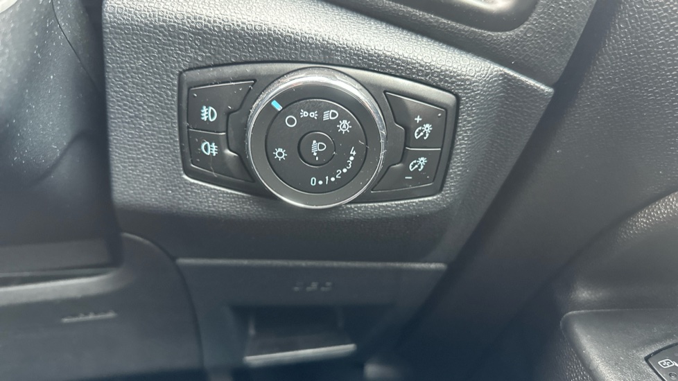 Ford EcoSport 1.0 EcoBoost 125 Titanium 5dr Petrol Hatchback - Image 26