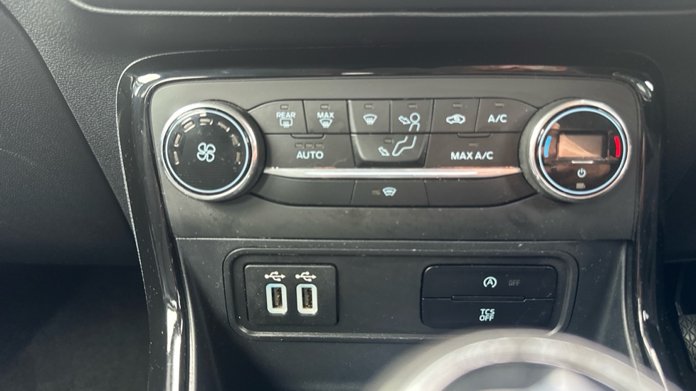 Ford EcoSport 1.0 EcoBoost 125 Titanium 5dr Petrol Hatchback - Image 37