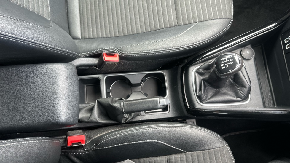 Ford EcoSport 1.0 EcoBoost 125 Titanium 5dr Petrol Hatchback - Image 39