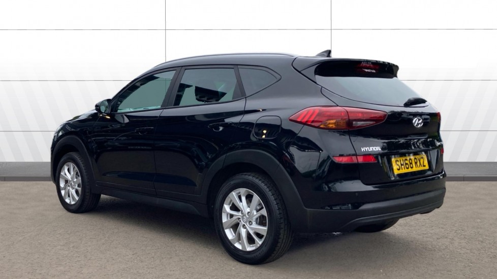Hyundai TUCSON 1.6 GDi SE Nav 5dr 2WD Petrol Estate - Image 2