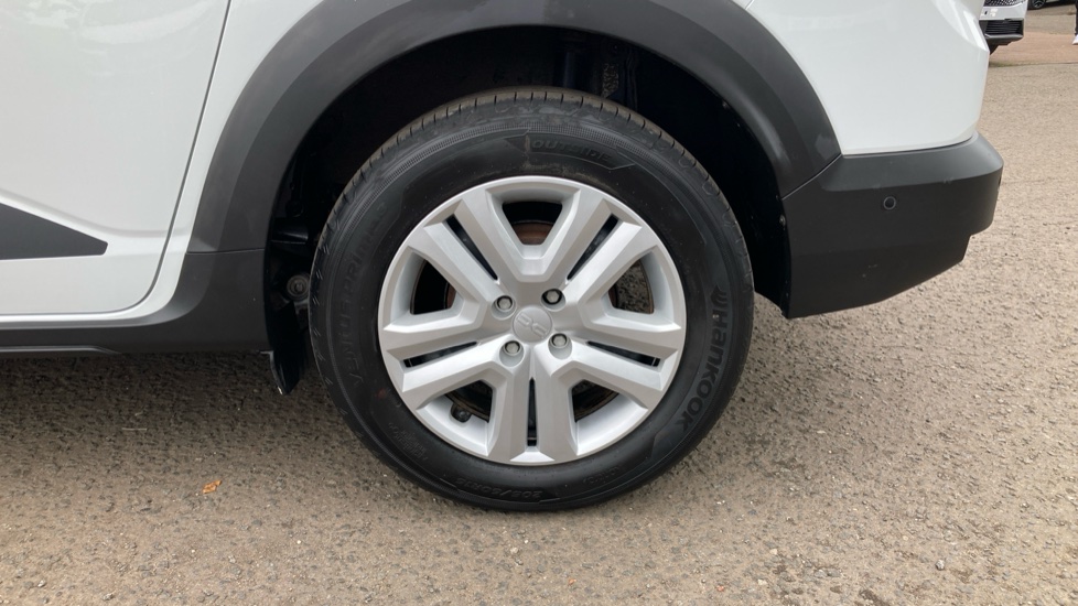 Dacia Jogger 1.6 HEV Expression 5dr Auto Hybrid Estate - Image 24