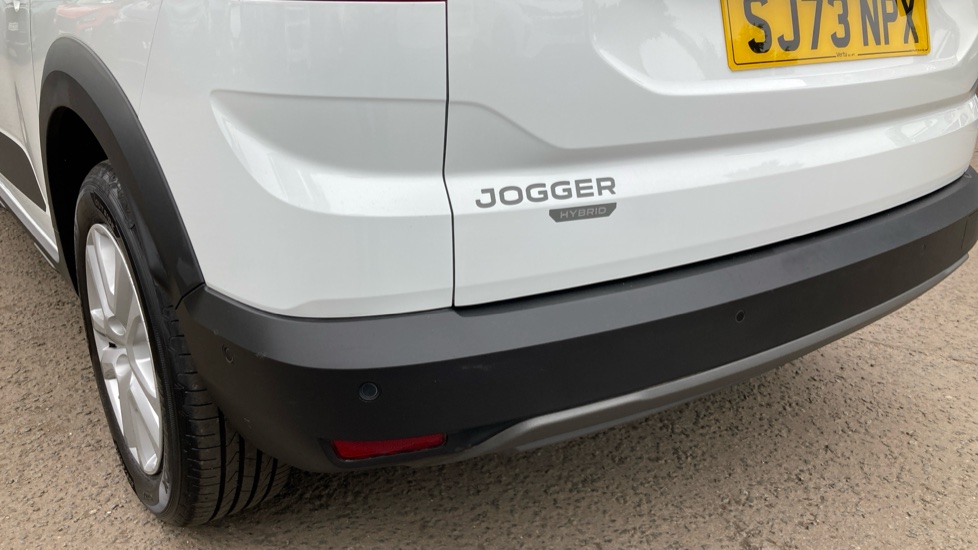 Dacia Jogger 1.6 HEV Expression 5dr Auto Hybrid Estate - Image 32