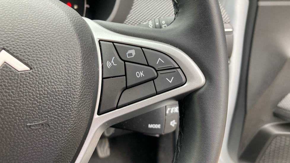 Dacia Jogger 1.6 HEV Expression 5dr Auto Hybrid Estate - Image 43