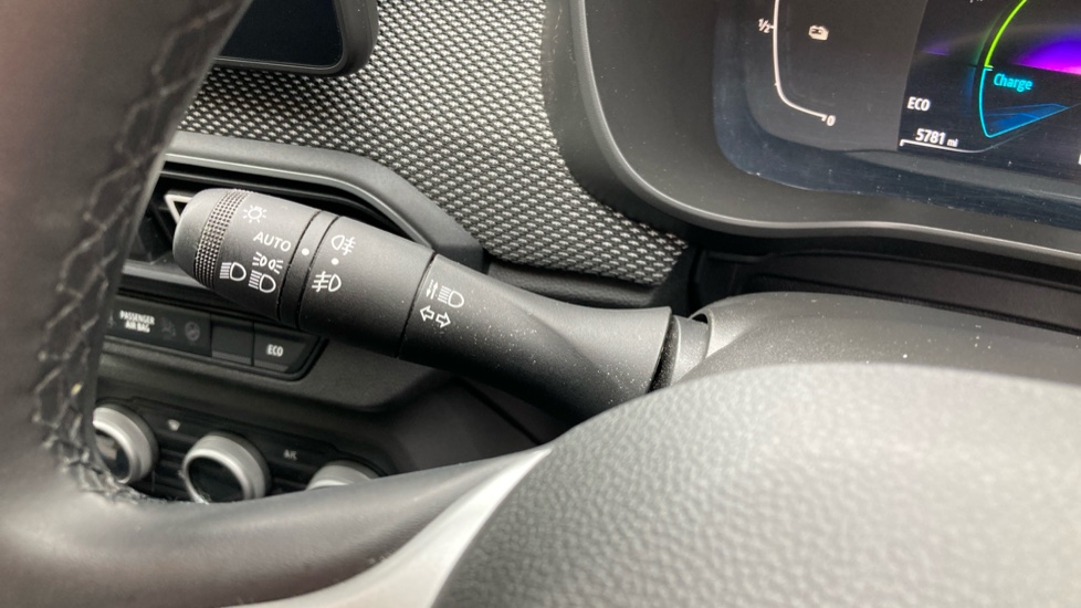 Dacia Jogger 1.6 HEV Expression 5dr Auto Hybrid Estate - Image 45