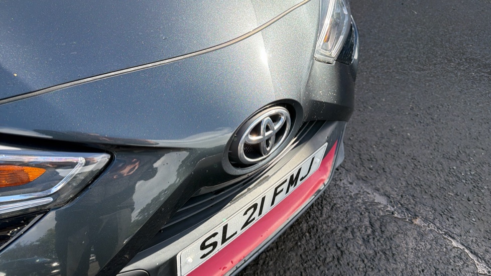 Toyota Aygo 1.0 VVT-i X-Trend TSS 5dr Petrol Hatchback - Image 26