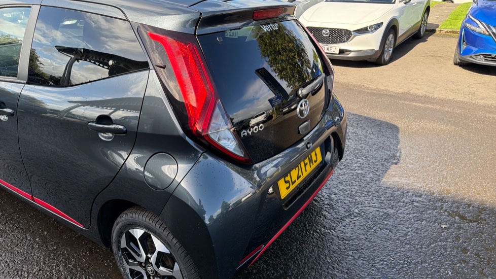 Toyota Aygo 1.0 VVT-i X-Trend TSS 5dr Petrol Hatchback - Image 35