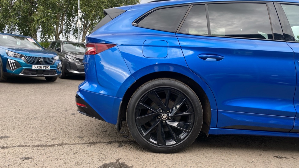 Skoda Enyaq 210kW 85x Sportline Plus 82kWh 4x4 5dr Auto Electric Estate - Image 7