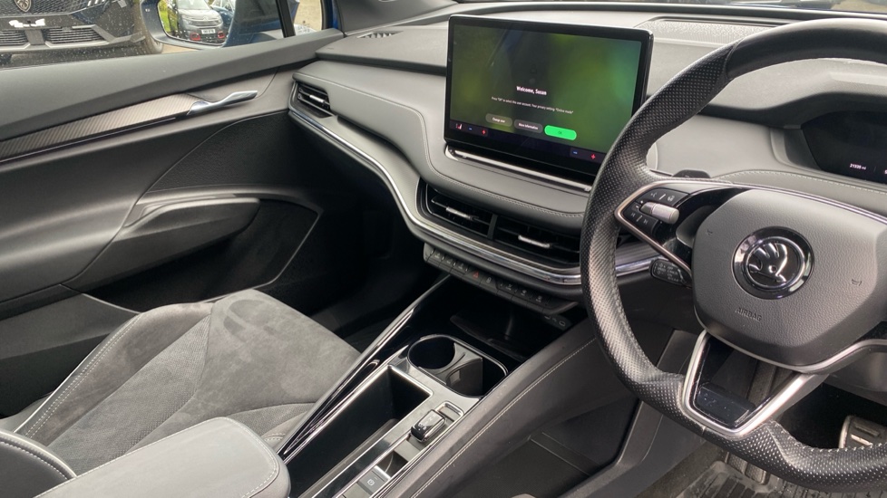 Skoda Enyaq 210kW 85x Sportline Plus 82kWh 4x4 5dr Auto Electric Estate - Image 14