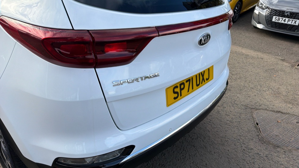 Kia Sportage 1.6 GDi ISG 2 5dr Petrol Estate - Image 30