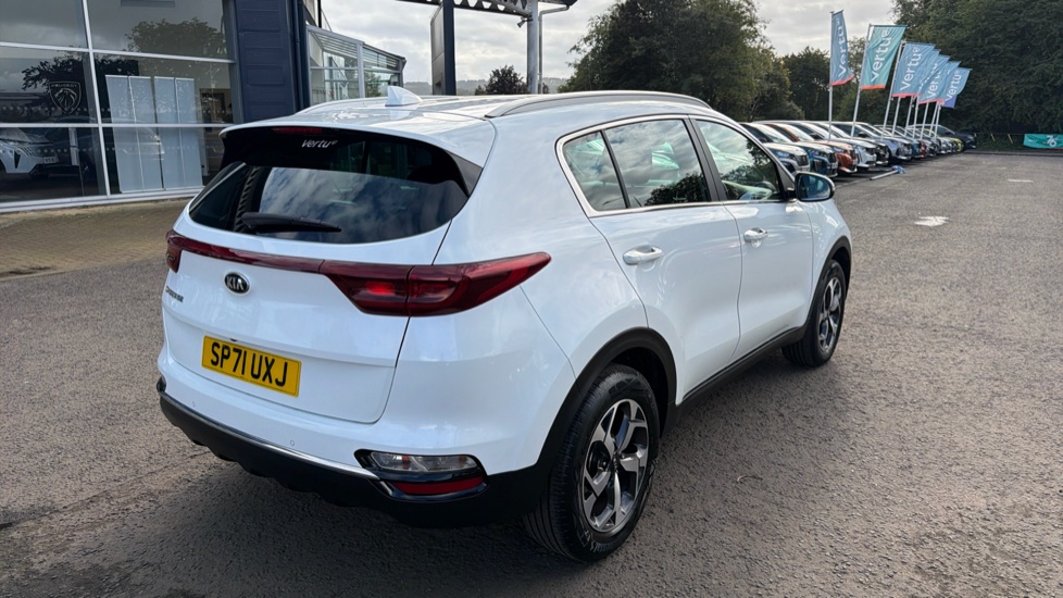 Kia Sportage 1.6 GDi ISG 2 5dr Petrol Estate - Image 33