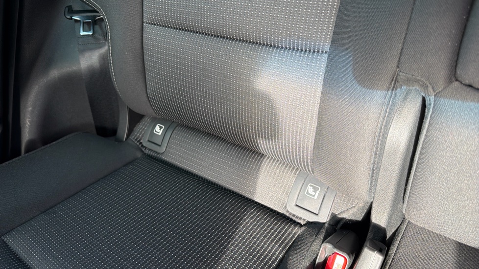 Kia Sportage 1.6 GDi ISG 2 5dr Petrol Estate - Image 37