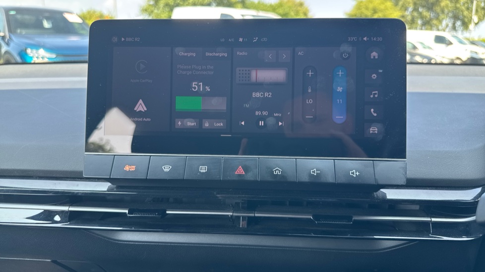 MG MG4 150kW SE EV Long Range 64kWh 5dr Auto Electric Hatchback - Image 12